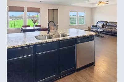 686 Road 5105, Cleveland, TX 77327 - Photo 8
