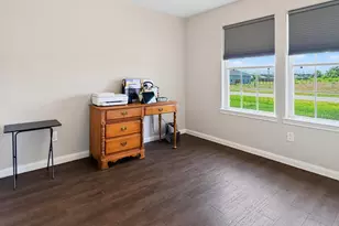 686 Rd 5105, Cleveland, TX 77327 - Photo 16