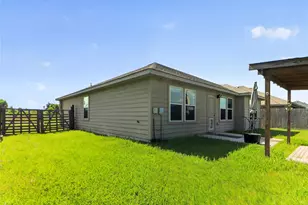 686 Rd 5105, Cleveland, TX 77327 - Photo 24