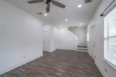 1665 Nichole Woods Drive, Houston, TX 77047 - Photo 6