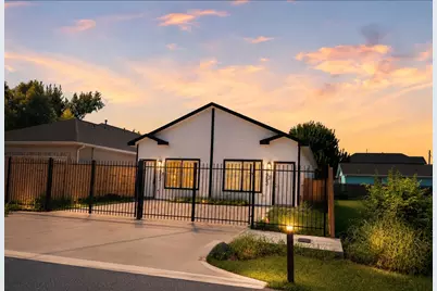 7993 Attwater Street #A, Houston, TX 77028 - Photo 2