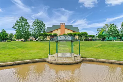 4602 Southpoint Way, Fulshear, TX 77441 - Photo 12