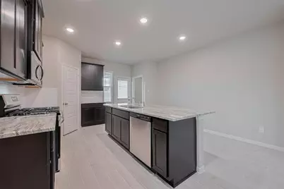 730 Marion Place Drive, Dayton, TX 77535 - Photo 10