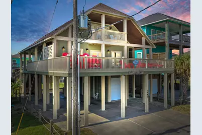 1967 Avenue J, Crystal Beach, TX 77650 - Photo 2