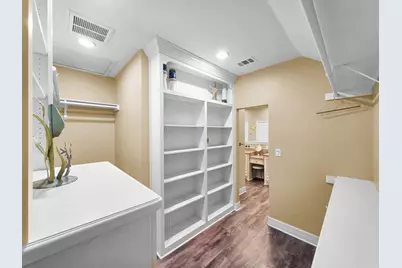 1967 Avenue J, Crystal Beach, TX 77650 - Photo 32