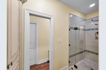 1967 Avenue J, Crystal Beach, TX 77650 - Photo 38