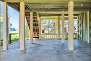 1967 Ave J, Crystal Beach, TX 77650 - Photo 4
