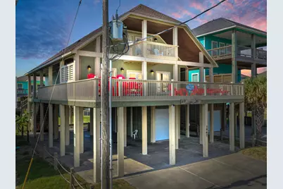 1967 Avenue J, Crystal Beach, TX 77650 - Photo 2