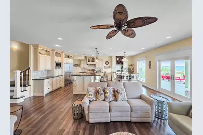 1967 Avenue J, Crystal Beach, TX 77650 - Photo 14