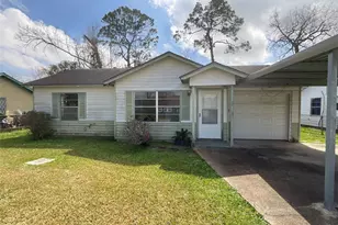 7626 Bellingham Dr, Houston, TX 77028 - Photo 2