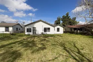 7626 Bellingham Dr, Houston, TX 77028 - Photo 22