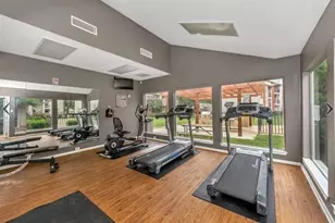 11050 Woodmeadow Pkwy, Dallas, TN 75228 - Photo 18