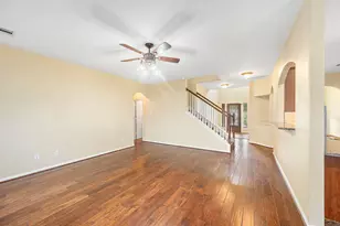 10003 Lynette Falls Dr, Houston, TX 77095 - Photo 18