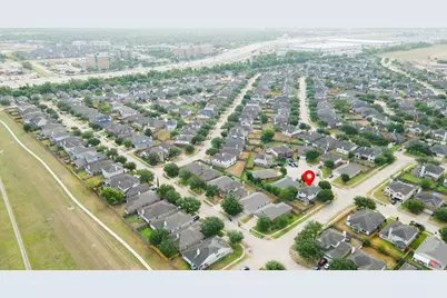 10003 Lynette Falls Drive, Houston, TX 77095 - Photo 4