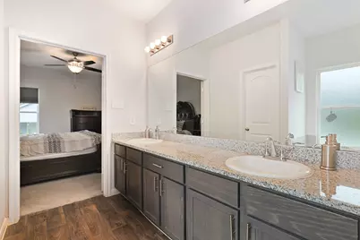 206 Iris, Livingston, TX 77351 - Photo 24