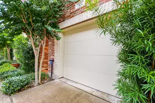 11315 S Main St, Houston, TX 77025 - Photo 32