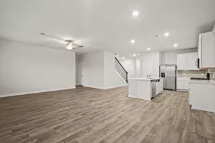 17319 White Peace Dr, Waller, TX 77484 - Photo 8