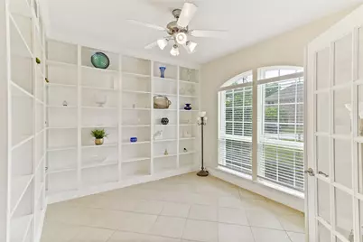 308 Bentside Place, Clute, TX 77531 - Photo 12
