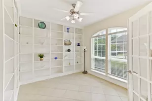 308 Bentside Pl, Clute, TX 77531 - Photo 12