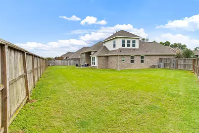 308 Bentside Place, Clute, TX 77531 - Photo 2