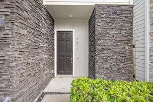 8817 Hollister Pine Ct, Houston, TX 77080 - Photo 4