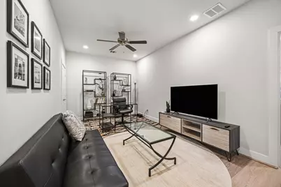 8817 Hollister Pine Court, Houston, TX 77080 - Photo 22