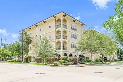 7134 S Mapleridge Street S #2E, Houston, TX 77081 - Photo 1