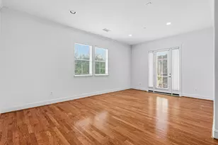 7134 S Mapleridge Street S, Houston, TX 77081 - Photo 18