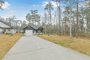 15117 Austin, Willis, TX 77378 - Photo 2