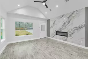 15117 Austin, Willis, TX 77378 - Photo 6