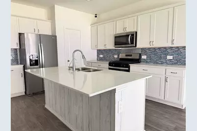 10156 Basil Beebalm Trail, Magnolia, TX 77354 - Photo 2