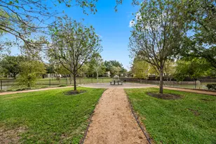 9030 Lakes at 610 Dr, Houston, TX 77054 - Photo 38