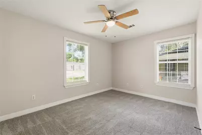 217 W Wilkins Street, League City, TX 77573 - Photo 14