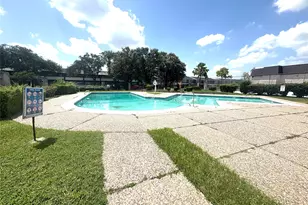 212 Plaza Verde Dr, Houston, TX 77038 - Photo 2