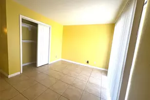 212 Plaza Verde Dr, Houston, TX 77038 - Photo 6