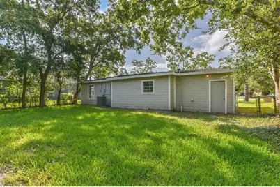 704 Grafton Street, La Marque, TX 77568 - Photo 8