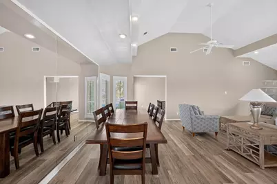 13649 Pirates Beach Boulevard, Galveston, TX 77554 - Photo 12