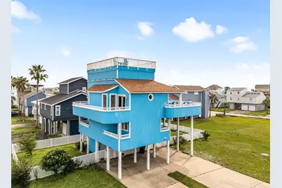 13649 Pirates Beach Boulevard, Galveston, TX 77554 - Photo 1