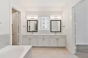 912B W 21st St, Houston, TX 77008 - Photo 20