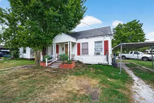 7009 Myrtle St, Houston, TX 77087 - Photo 2