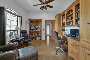 12411 Maggie Ln, Willis, TX 77318 - Photo 14