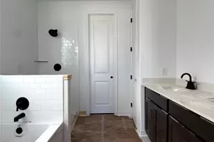 14819 Mission Ave, Mont Belvieu, TX 77523 - Photo 30