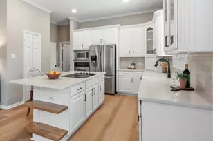 34 Gallant Oak Pl, The Woodlands, TX 77381 - Photo 8