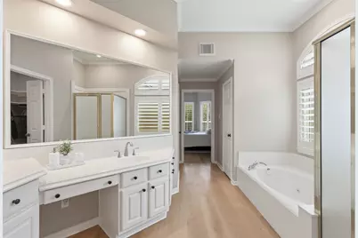 34 Gallant Oak Place, The Woodlands, TX 77381 - Photo 18