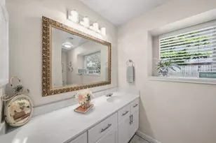 223 W New Meadows Dr, Sugar Land, TX 77479 - Photo 24