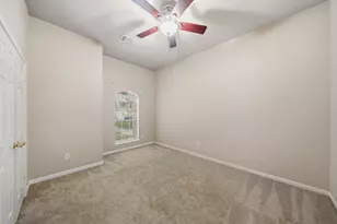223 W New Meadows Dr, Sugar Land, TX 77479 - Photo 26