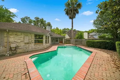 223 W New Meadows Drive, Sugar Land, TX 77479 - Photo 30