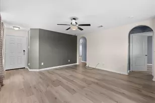 5727 Treasure Cove Rd, Cove, TX 77523 - Photo 4