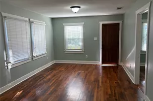 510 Hicks St, Tomball, TX 77375 - Photo 4