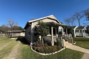 510 Hicks St, Tomball, TX 77375 - Photo 12